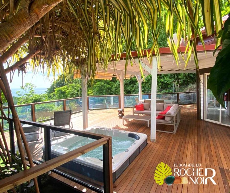Le Domaine Du Rocher Noir ปวงต์-นัวร์ ภายนอก รูปภาพ