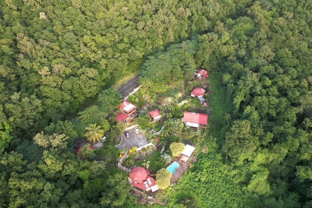 Le Domaine Du Rocher Noir ปวงต์-นัวร์ ภายนอก รูปภาพ