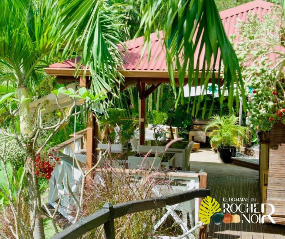 Le Domaine Du Rocher Noir ปวงต์-นัวร์ ภายนอก รูปภาพ